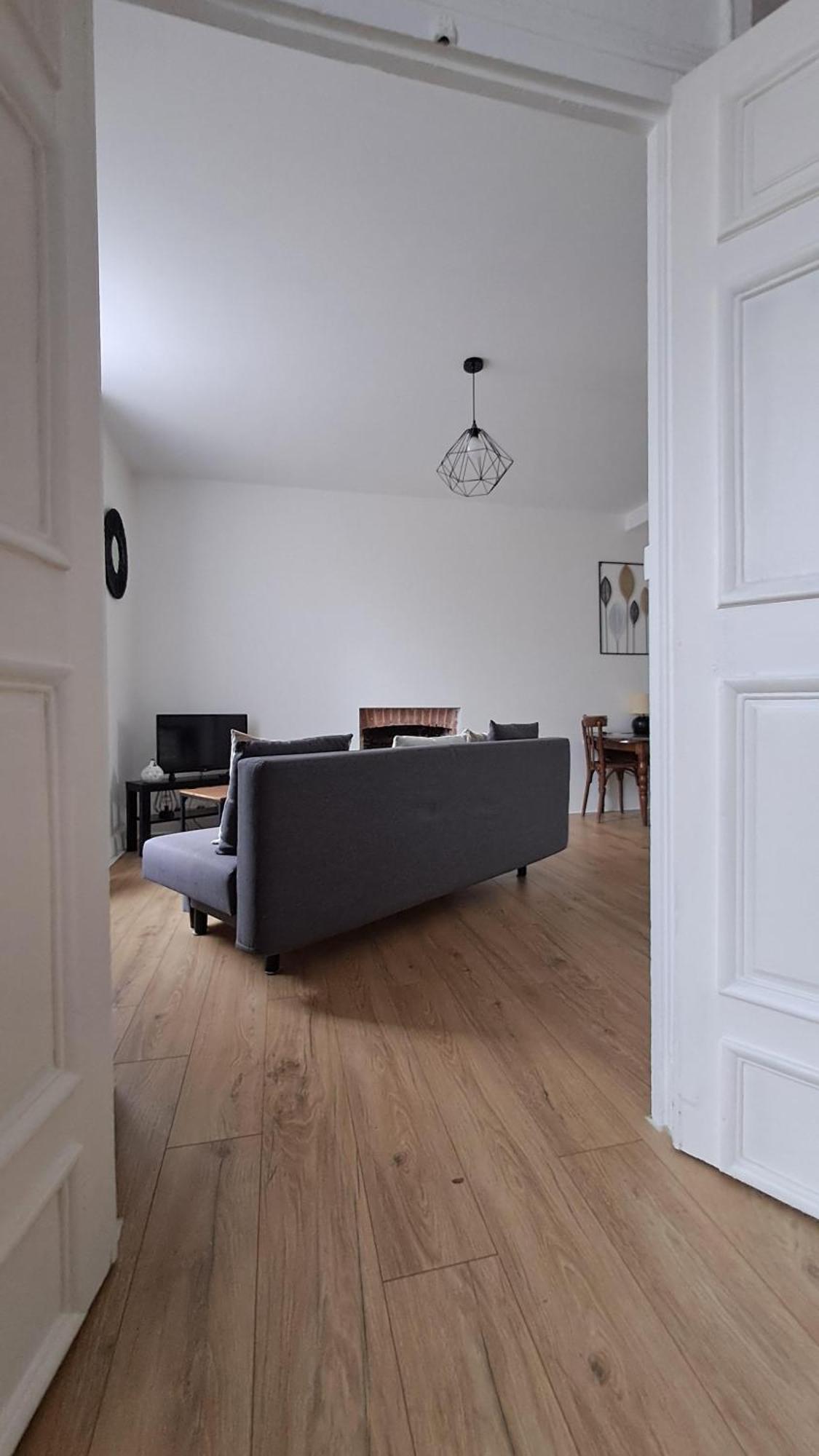 Appartement Confort Deux Etoiles Dole Exterior foto